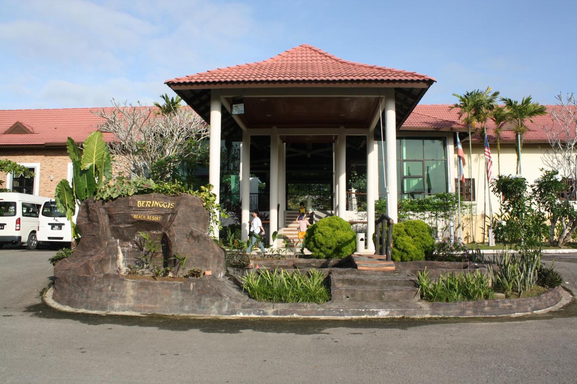 Beringgis Beach Resort & Spa Papar Kültér fotó
