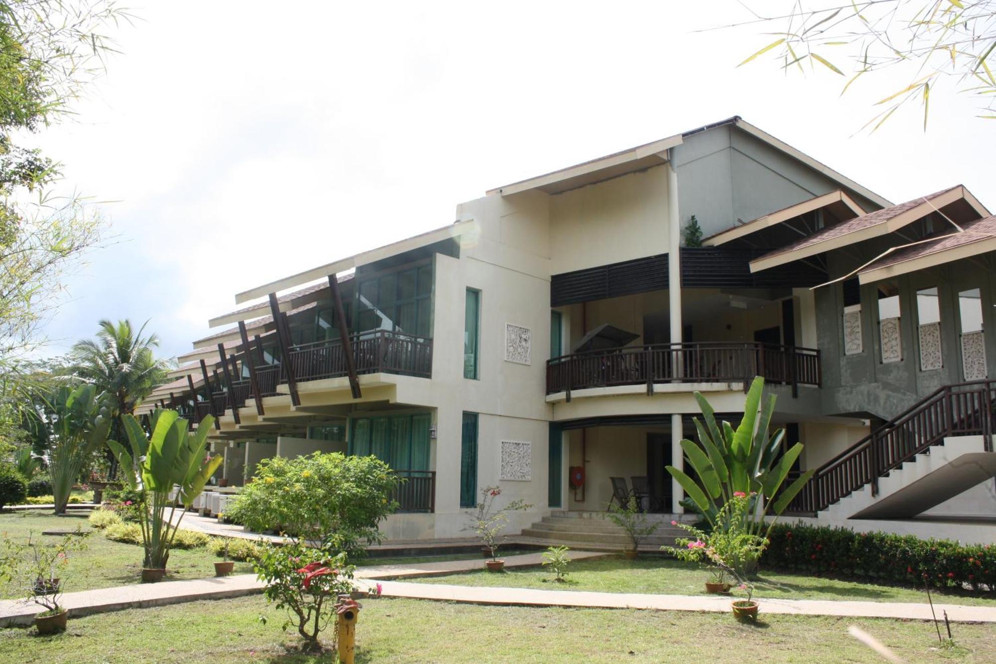 Beringgis Beach Resort & Spa Papar Kültér fotó