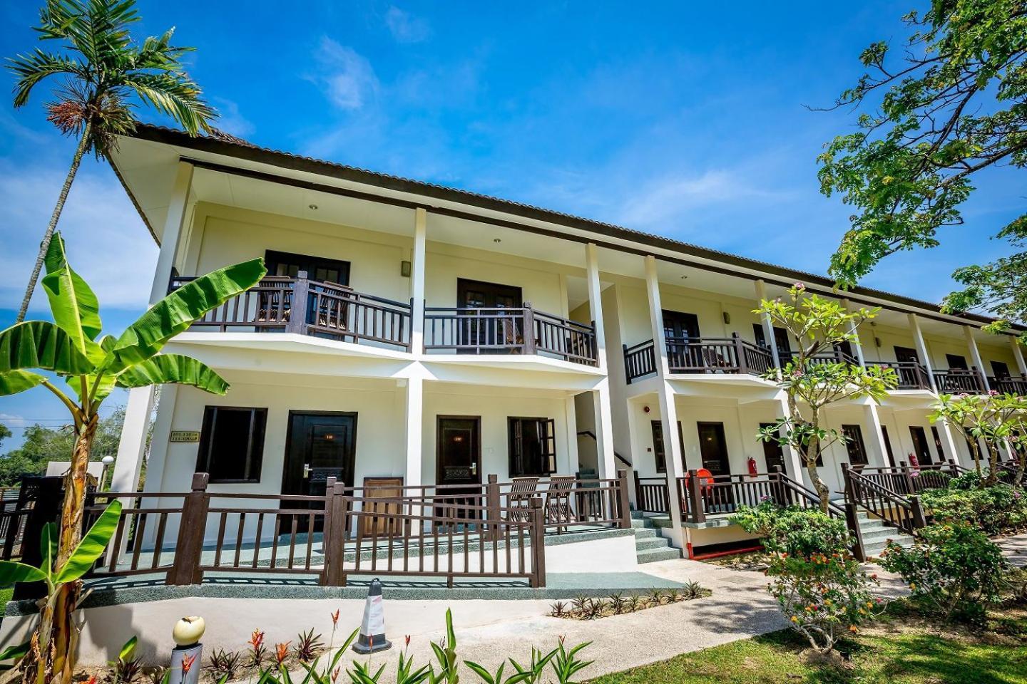 Beringgis Beach Resort & Spa Papar Kültér fotó