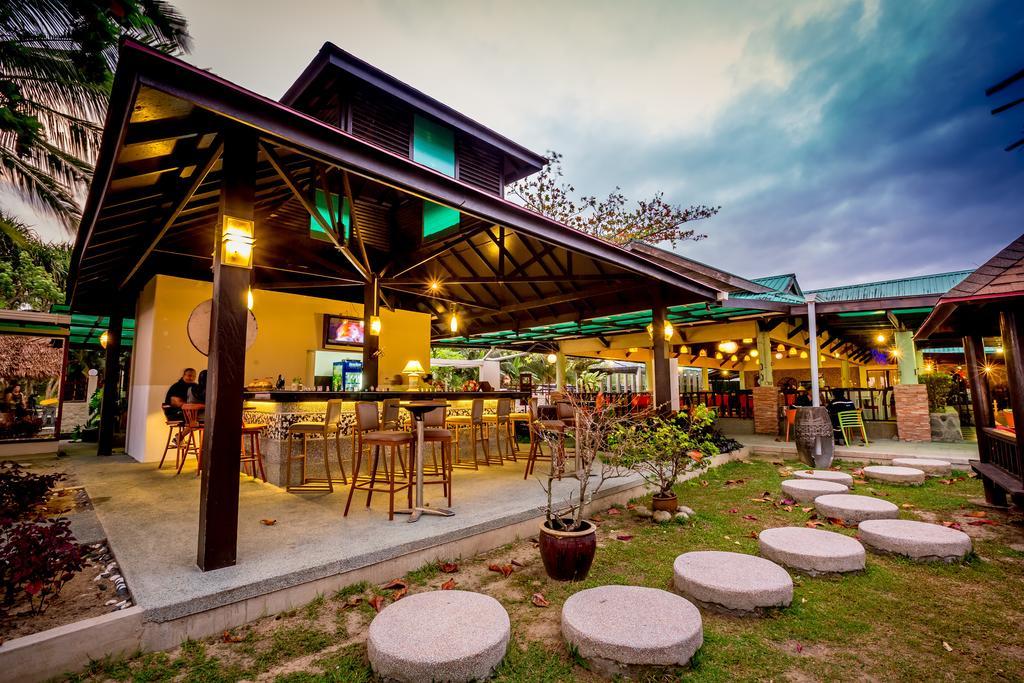 Beringgis Beach Resort & Spa Papar Kültér fotó
