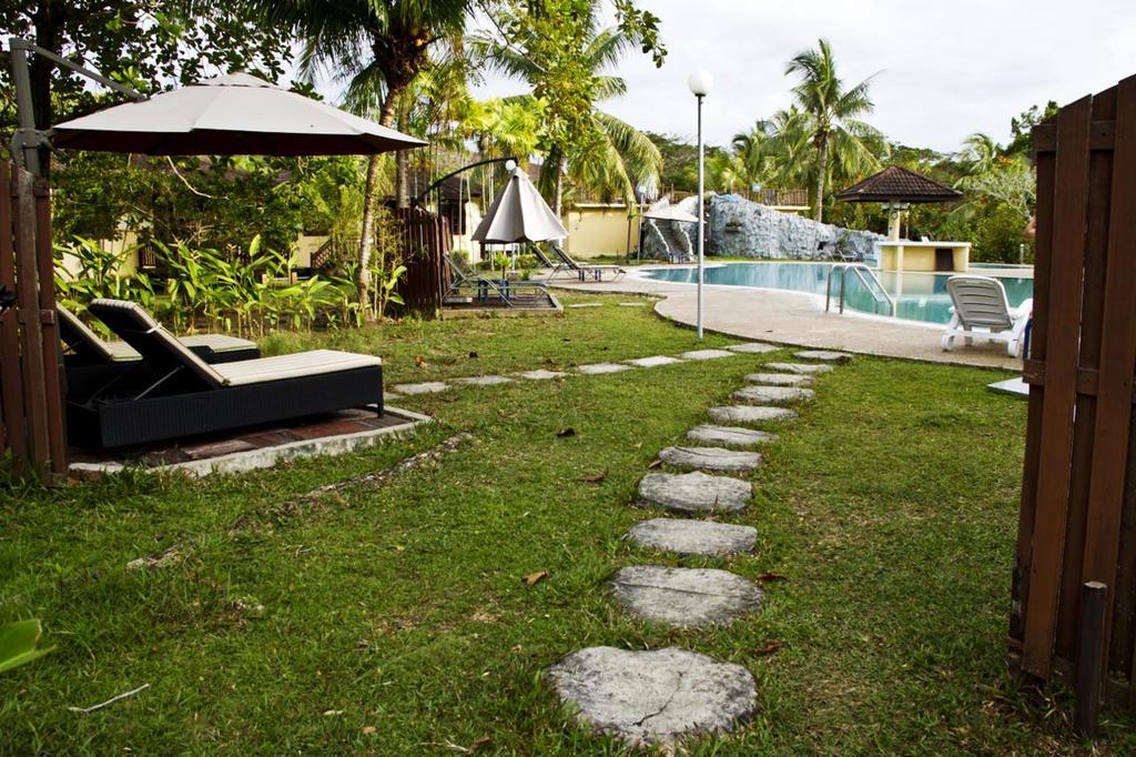 Beringgis Beach Resort & Spa Papar Kültér fotó